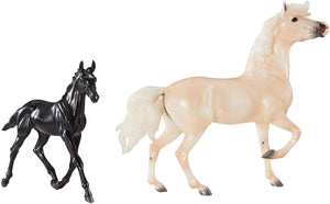 Breyer Encore & Tor Mustang Model Horse Set