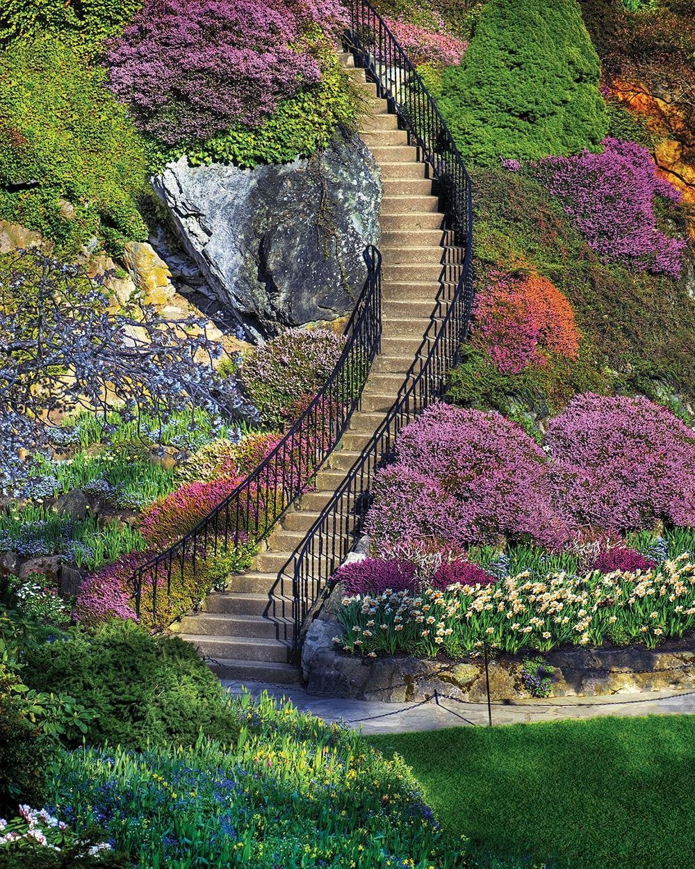 Garden Stairway- 500pc Jigsaw Puzzle
